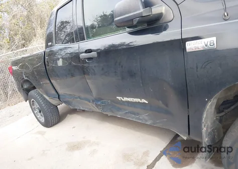 2011 Toyota Tundra Grade 5.7L V8 из США, поврежденный, VIN 5TFUW5F19BX160790